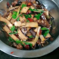 土笆碗土菜馆 User Photo