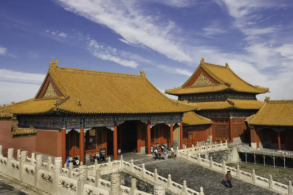Hotels near Dingguo Temple