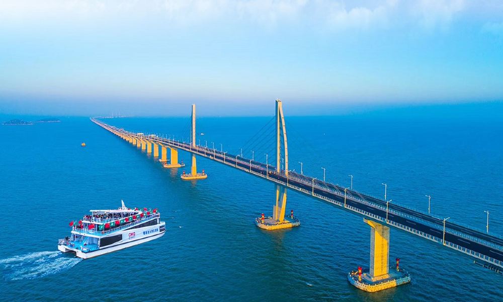 Macau Islands & HZM Bridge Cruises (Zhuhai Wanzai Tourist Wharf ...