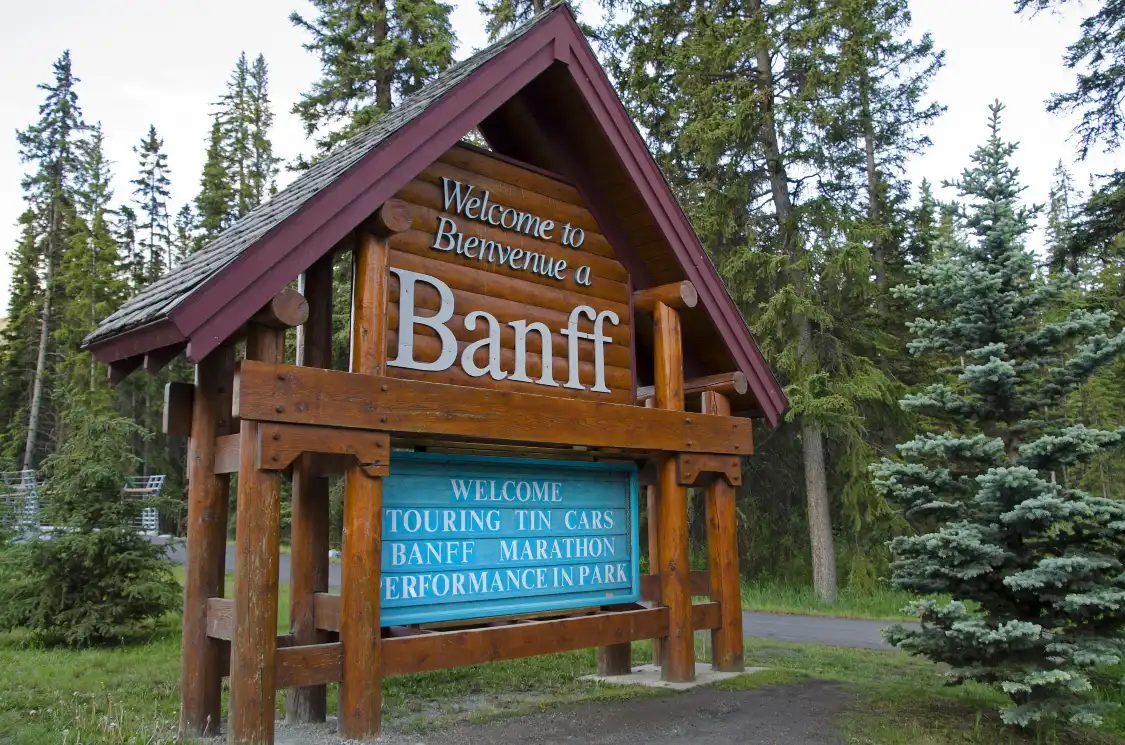 Hotels near Banff Park Museum National Historic Site