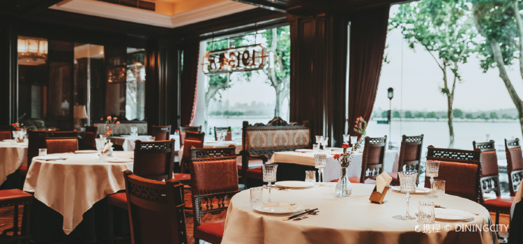 1913 Restaurant @ The New Hotel