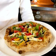 Bistro Satin Social Lounge & Gourmet User Photo