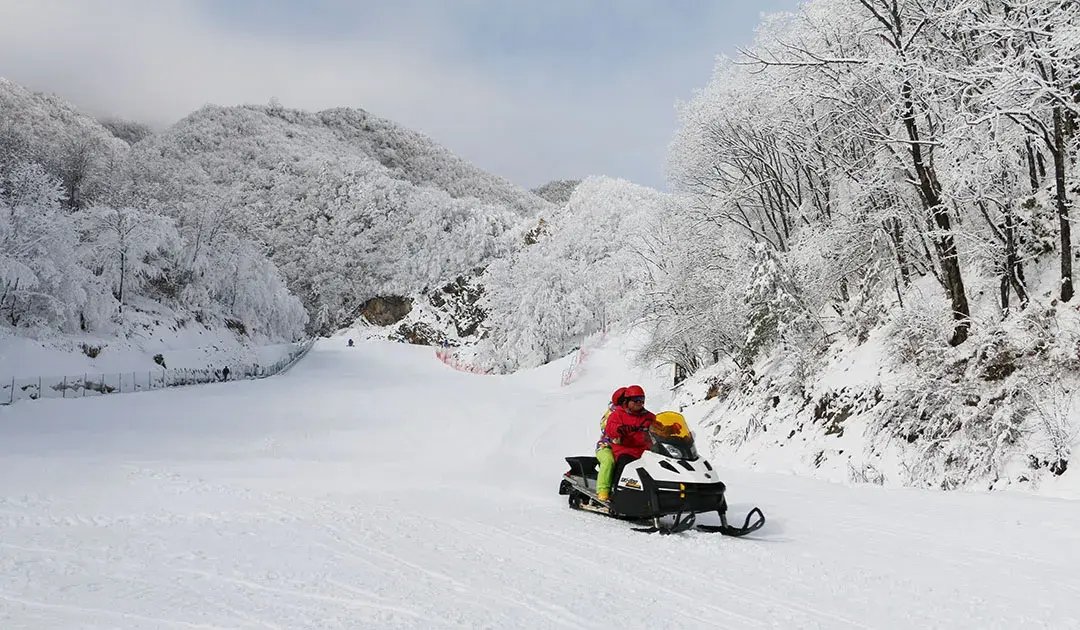 3_Shennongjia Zhonghe International Ski Resort