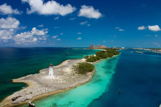 Flights Nassau to Marsh Harbour