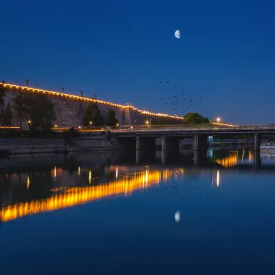 Flug Yangzhou Baku