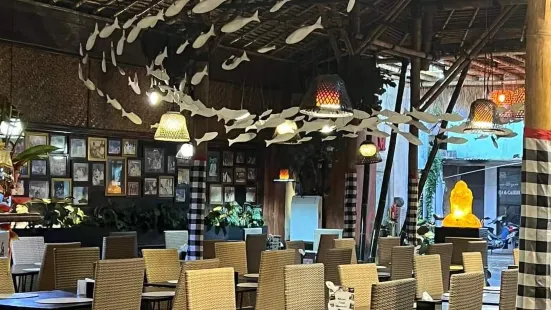 ULAM Restaurant