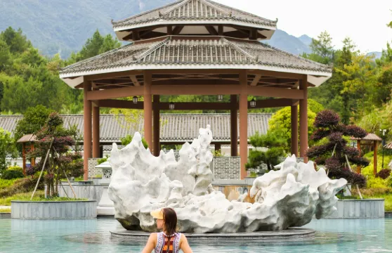 湖南暖水温泉度假區溫泉票家庭（1位成人+1位小童）