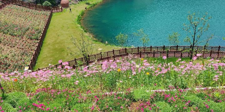 Lingcui Mountain Park