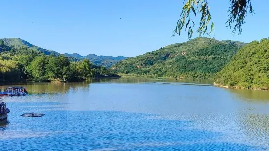 Fudi Lake