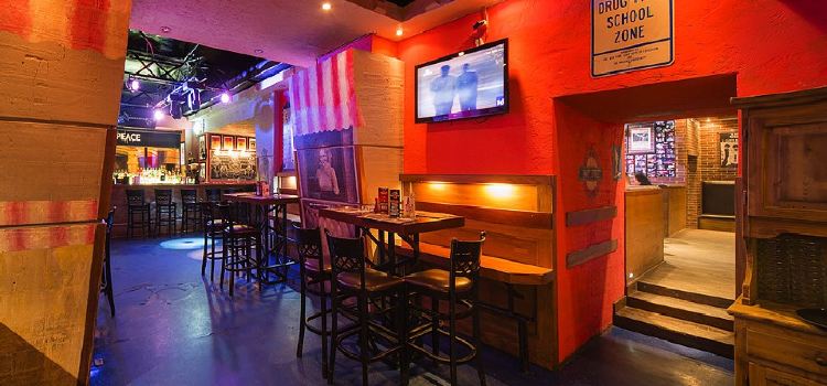 Old School Pub