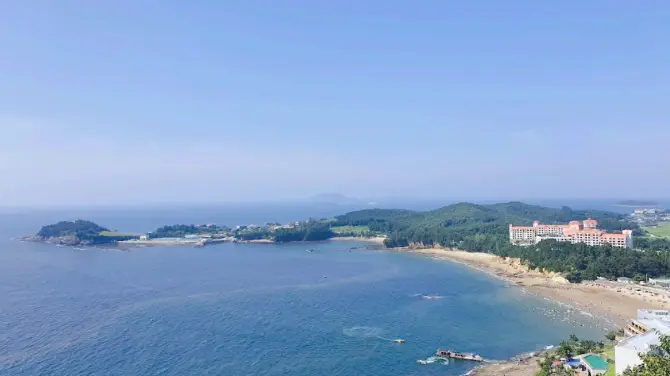 彩石江