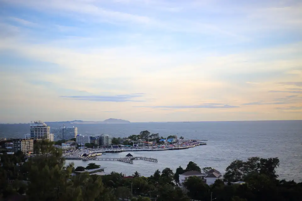 5_หาดบางแสน