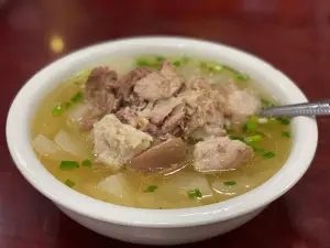荣生萝卜汤饭店