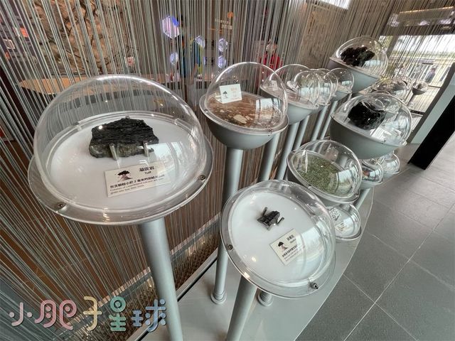 西貢巴士站隔離嘅#火山探知館終於開返喇！地方唔大，麻雀雖小五臟俱全。