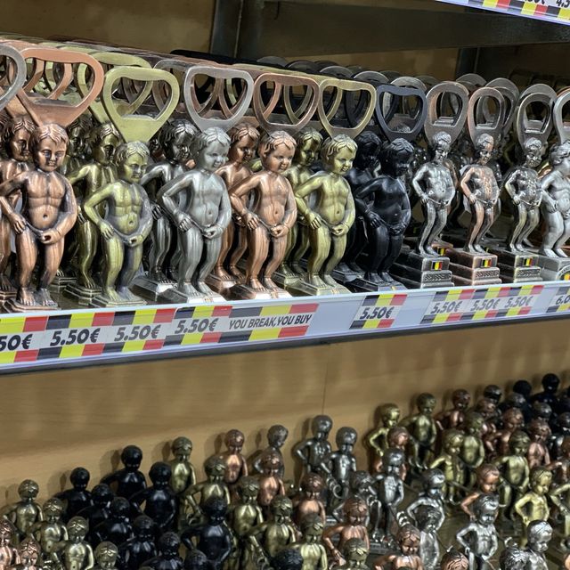 ベルギー散歩 小便小僧(•Ӫ•)