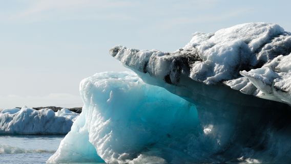 Iceland South Coast In-Depth 1-day tour(Jökulsárlón cruise/Diamond Beach/Waterfalls/Vík)