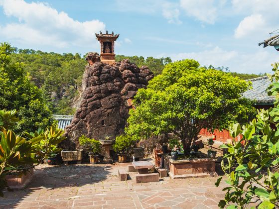 Shizhong Temple