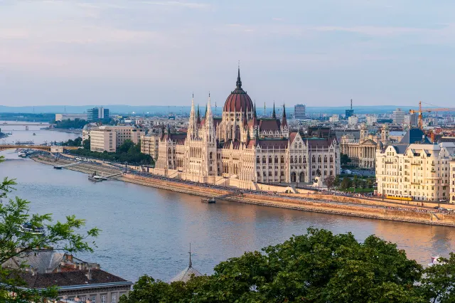 Здание венгерского парламента
