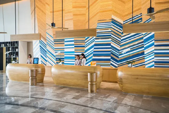 รีวิว Renaissance Pattaya Resort & Spa สัมผัสความหรูติดริมหาด