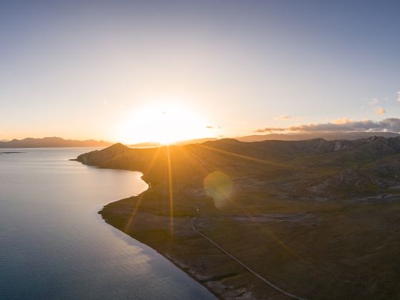 Donggei Cuona Lake