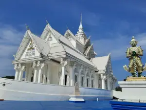 Wat Hin Thaen Lam Pachee