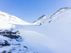努裡亞山穀滑雪度假村