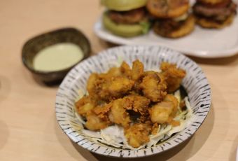 One Tea Lounge & Grill User Photo