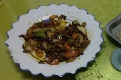 绿草地蒙餐厅
