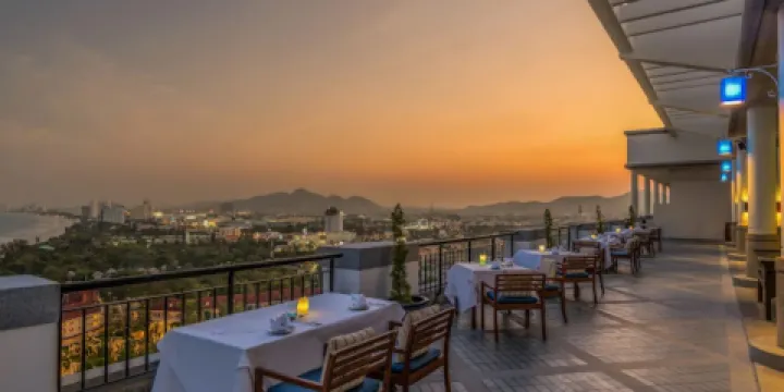 White Lotus Restaurant