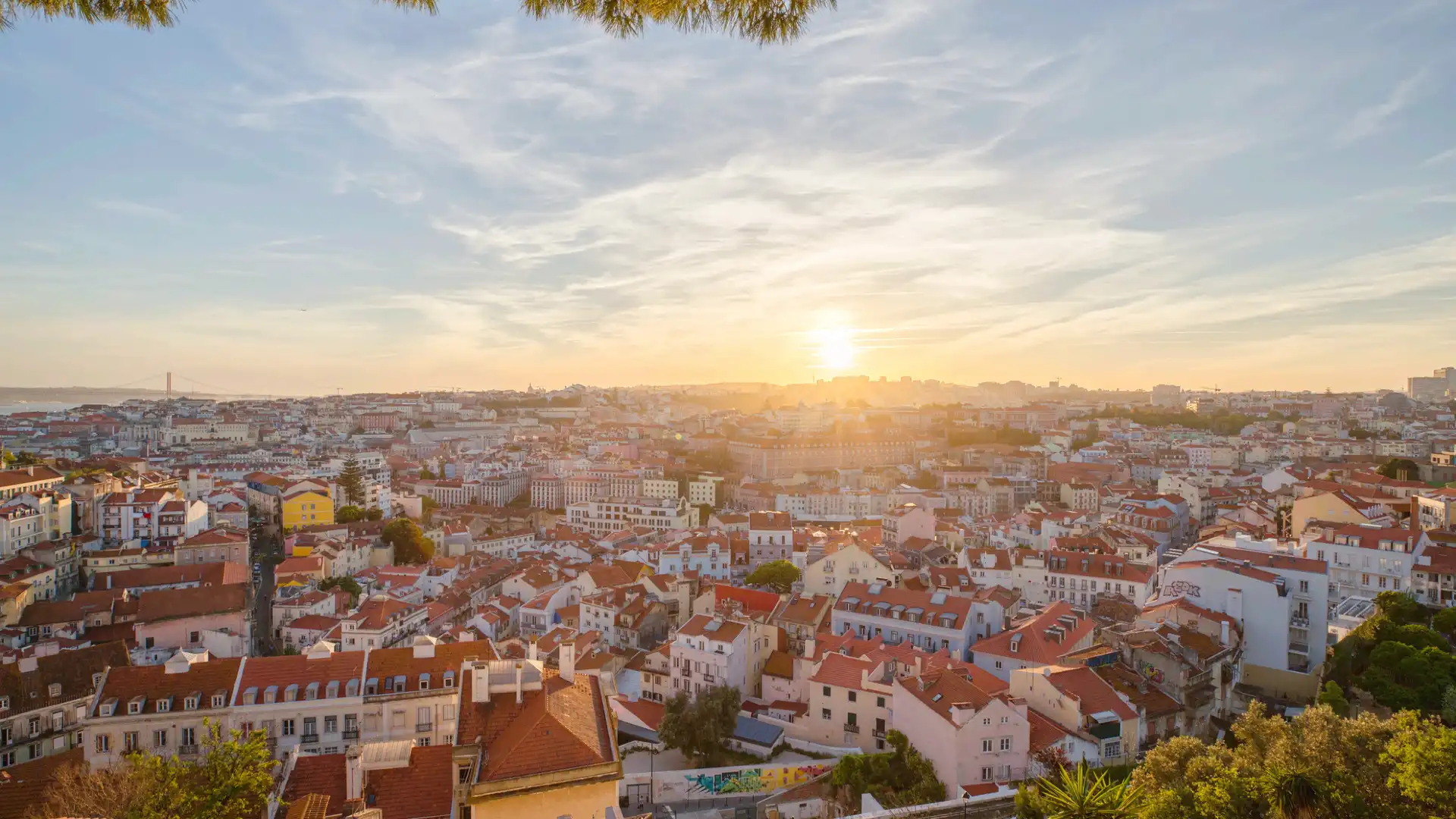 Hotels near Miradouro da Graça