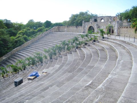 Altos de Chavon