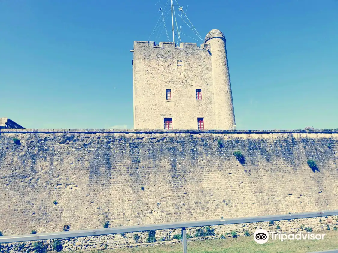 Fouras Fort附近的飯店