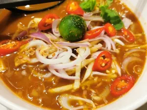 Nyonya Colors First World Plaza