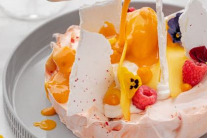 TĪNG Restaurant & Lounge