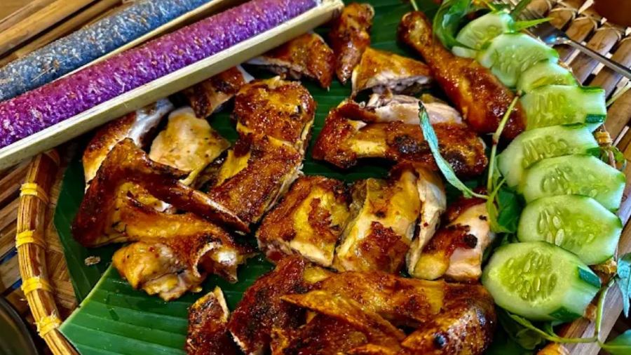 GÀ NƯỚNG CƠM LAM ĐÀ LẠT LỬA HỒNG