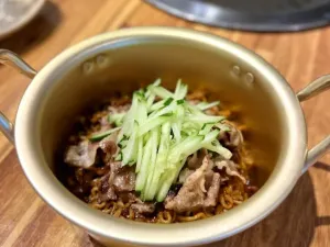 다낭 고기굽는 남자