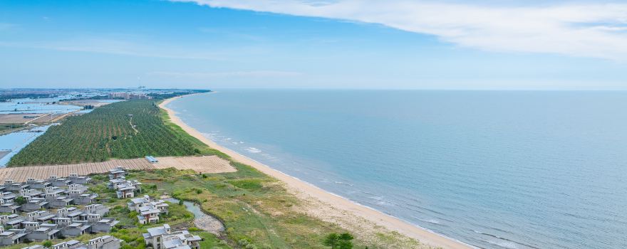 Longmu Bay