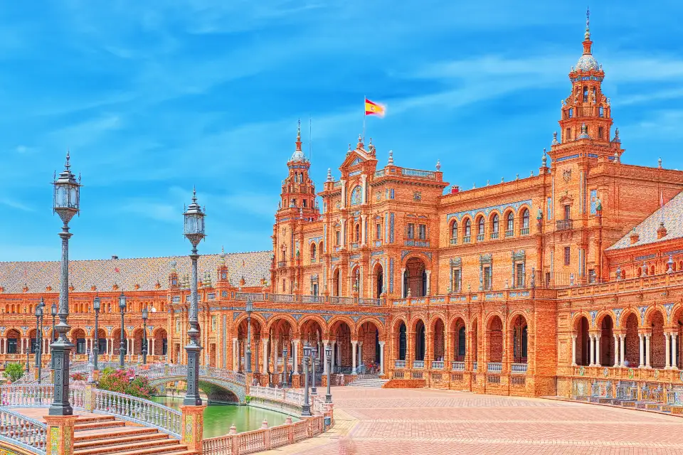 4_España Square