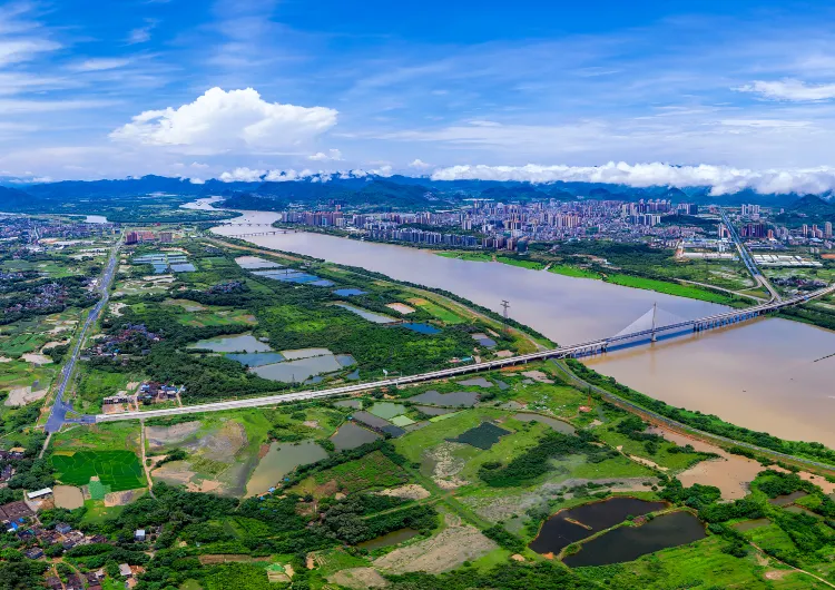 【英德天氣】英德氣溫指南,最佳旅遊季節與穿衣搭配建議