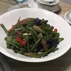 QIAO FU YUAN DAN GUO YU User Photo