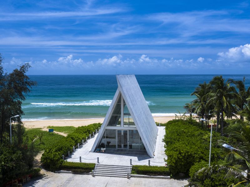 Nanwan Houdao Island Ecological Scenic Spot 1st Beach