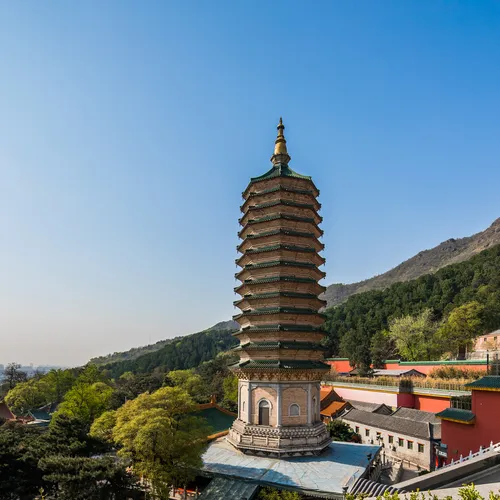Buddha Tooth Buddhist Relics Pagoda, Lingguang Temple