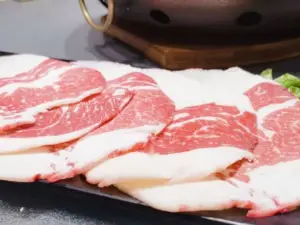 金韩城炭火烤肉(卜奎美食街店)