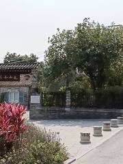 Huashan Town