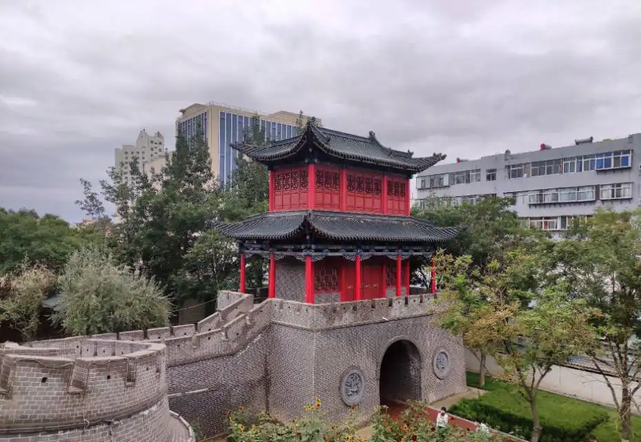 Hotels near Jinyu Park
