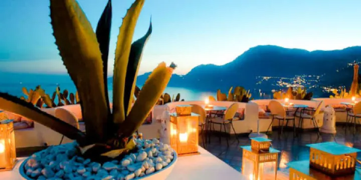 Voce 'e Notte Restaurant & Bar