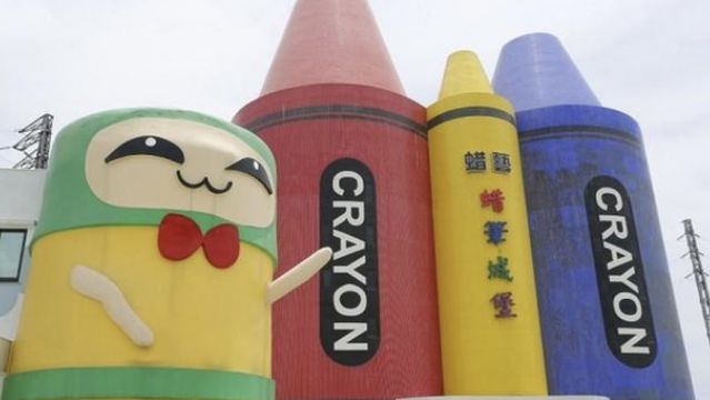 Lucky Art Crayon Factory