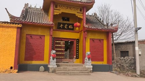 Zhaojue Temple