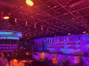 High Light Lounge Bar