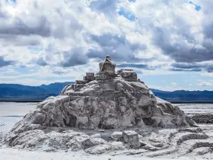 Chaka Salt Lake Scenic Area - Viewing Platform